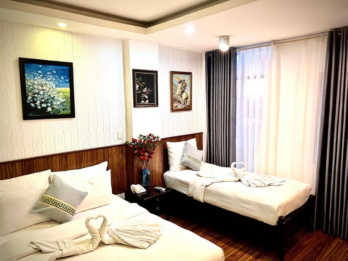 Dda Hotel District 1- Bui Vien-De Tham Walking Street Хошимин Екстериор снимка