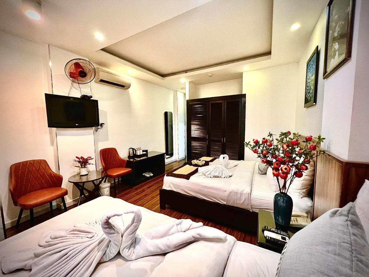 Dda Hotel District 1- Bui Vien-De Tham Walking Street Хошимин Екстериор снимка