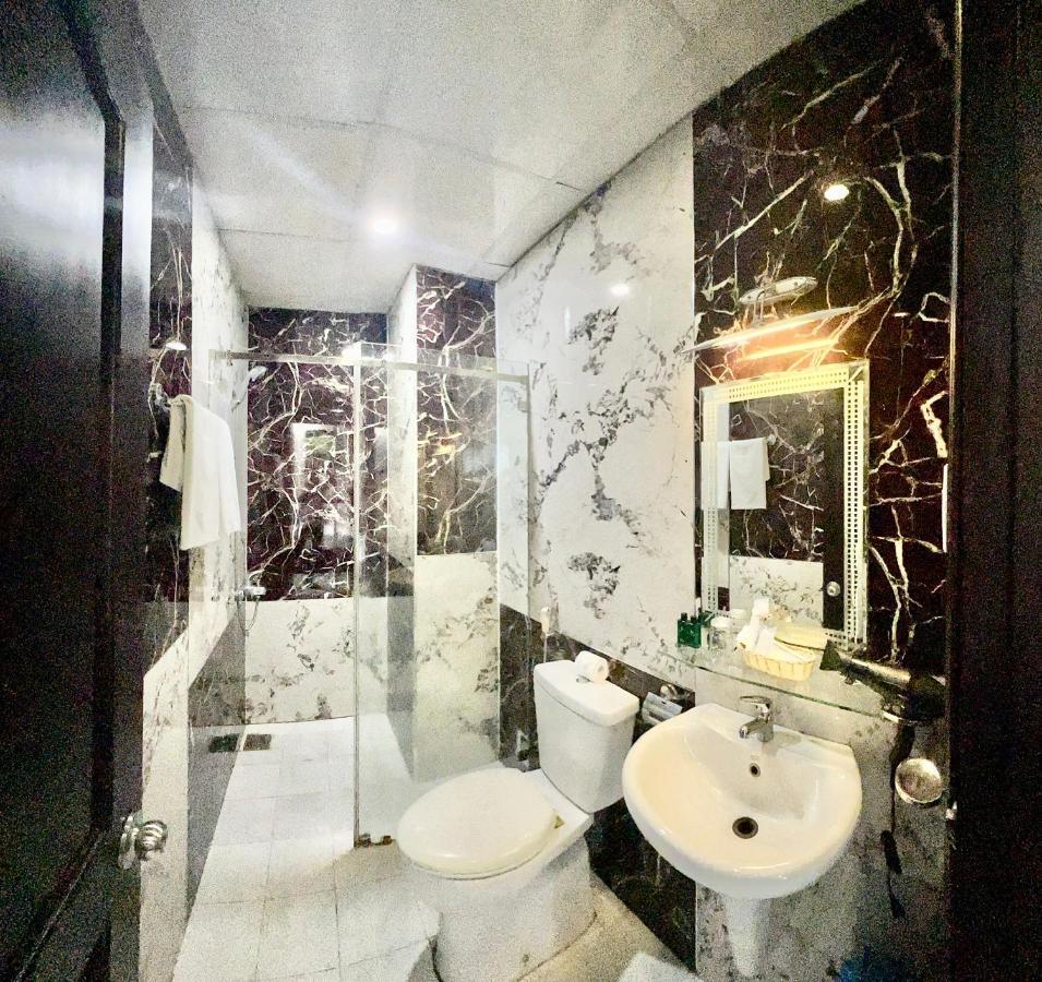 Dda Hotel District 1- Bui Vien-De Tham Walking Street Хошимин Екстериор снимка