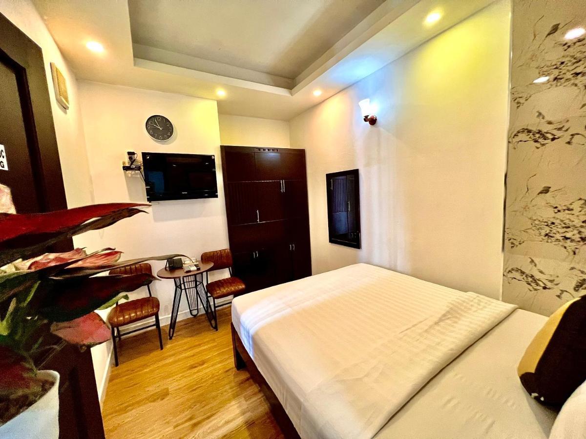 Dda Hotel District 1- Bui Vien-De Tham Walking Street Хошимин Екстериор снимка