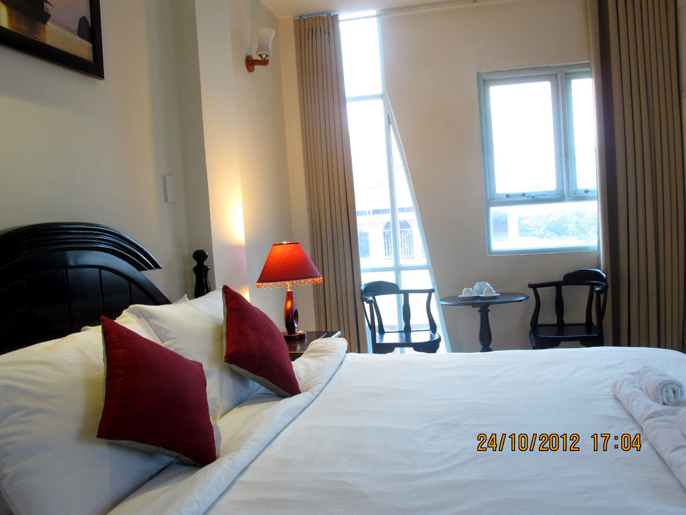 Dda Hotel District 1- Bui Vien-De Tham Walking Street Хошимин Екстериор снимка